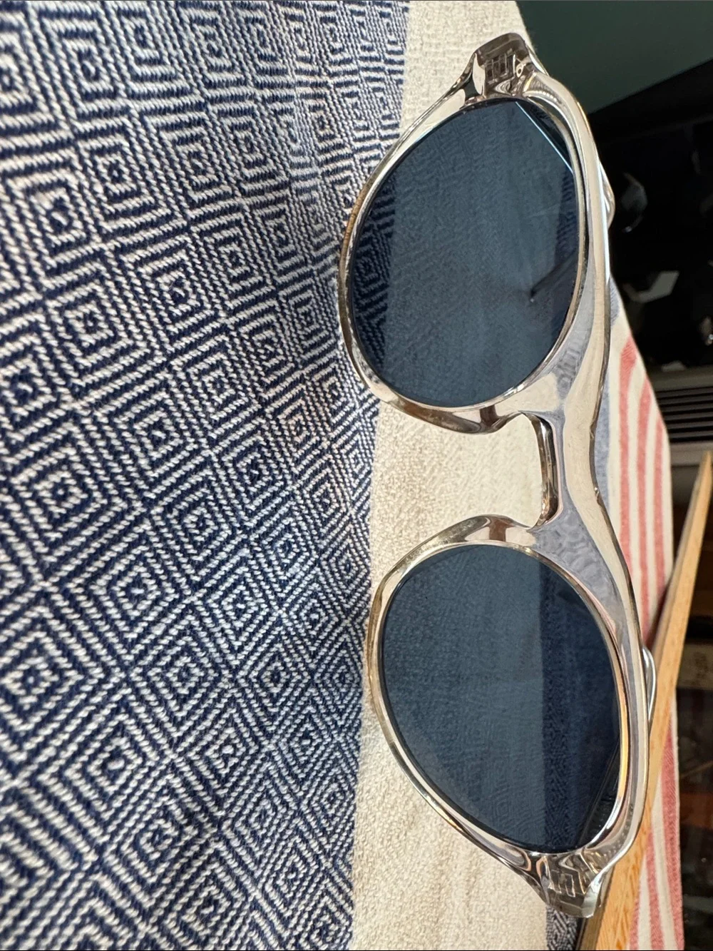 See sunglasses clear frame